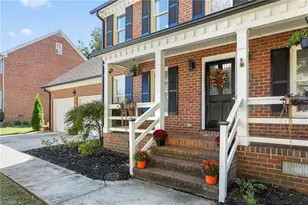 3232 Hiddenwood Ln, Burlington, NC 27215 - Photo 4