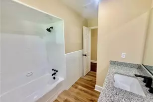 5010 N Cherry St, Winston-Salem, NC 27101 - Photo 18