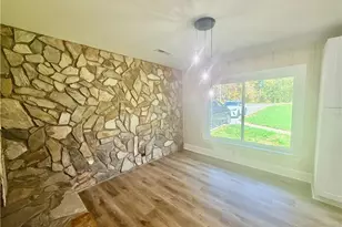 5010 N Cherry St, Winston-Salem, NC 27101 - Photo 12