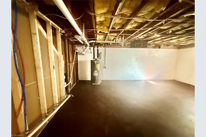 5010 N Cherry Street, Winston-Salem, NC 27101 - Photo 20