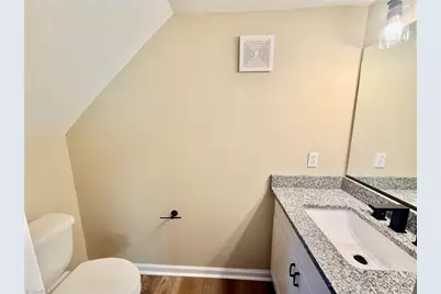 5010 N Cherry Street, Winston-Salem, NC 27101 - Photo 24
