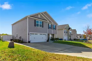 900 Cannonade Dr, Whitsett, NC 27377 - Photo 4