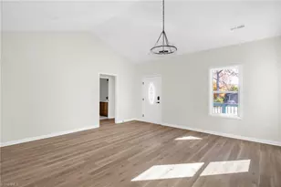 2002 Kersey St, Greensboro, NC 27406 - Photo 6