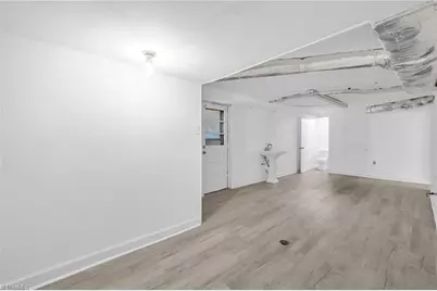 702 Hampton Street, Eden, NC 27288 - Photo 26
