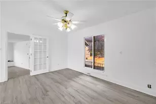 702 Hampton St, Eden, NC 27288 - Photo 10