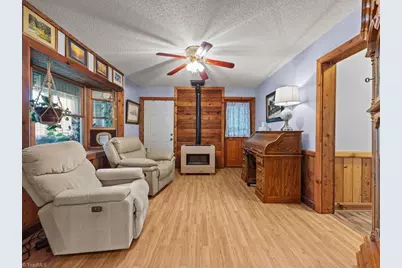 590 Walker Boulevard, Thomasville, NC 27360 - Photo 22