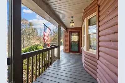 590 Walker Boulevard, Thomasville, NC 27360 - Photo 6