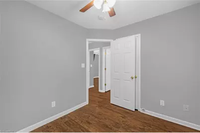 135 Pineywood Street, Thomasville, NC 27360 - Photo 20