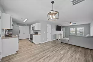 1162 Woodsman Dr, Burlington, NC 27217 - Photo 8