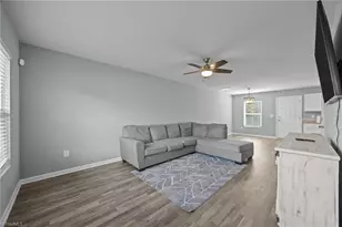 1162 Woodsman Dr, Burlington, NC 27217 - Photo 2