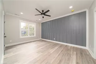 911 Franklin St, Thomasville, NC 27360 - Photo 10