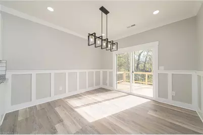 911 Franklin Street, Thomasville, NC 27360 - Photo 8