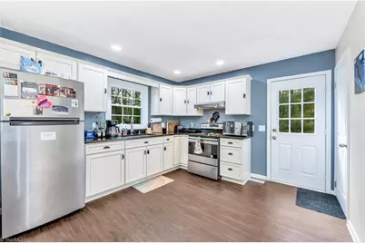 823 Queens Street NW, Lenoir, NC 28645 - Photo 16