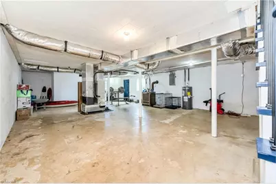 823 Queens Street NW, Lenoir, NC 28645 - Photo 28