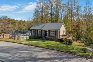 823 Queens St NW, Lenoir, NC 28645 - Photo 4