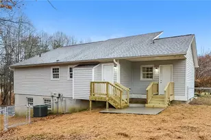 338 Lori Ln, Winston-Salem, NC 27127 - Photo 14