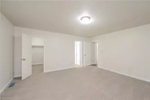 338 Lori Ln, Winston-Salem, NC 27127 - Photo 10