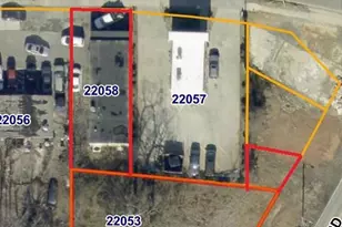 3200 E Bessemer Ave, Greensboro, NC 27405 - Photo 2