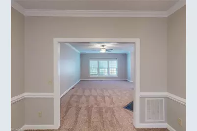914 Flicker Lane, High Point, NC 27262 - Photo 8