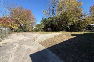 2507 Lexington Ave, High Point, NC 27262 - Photo 16