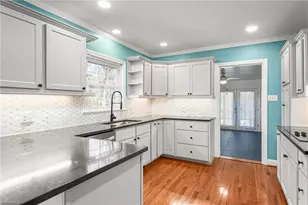 411 Shadowbrook Dr, Burlington, NC 27215 - Photo 16