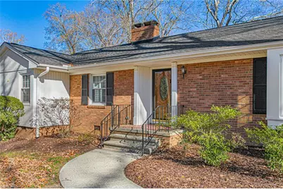 411 Shadowbrook Drive, Burlington, NC 27215 - Photo 2