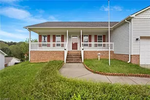 515 Paul Kennedy Rd, Thomasville, NC 27360 - Photo 2