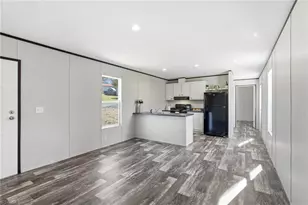 185 Glen Terrace, Mount Airy, NC 27030 - Photo 4