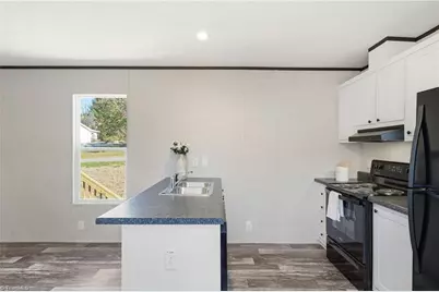 185 Glen Terrace, Mount Airy, NC 27030 - Photo 12