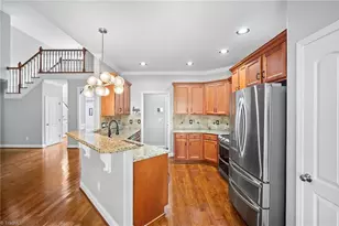 3925 Philpark Dr, Winston-Salem, NC 27106 - Photo 14