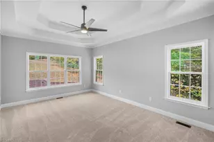 3925 Philpark Dr, Winston-Salem, NC 27106 - Photo 16