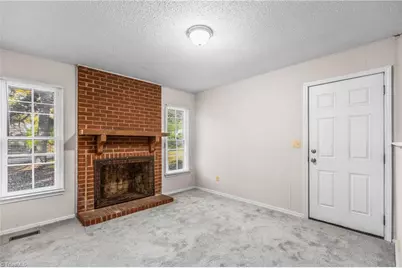 4059 Village Place, Winston-Salem, NC 27127 - Photo 2
