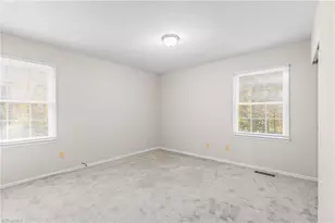 4059 Village Pl, Winston-Salem, NC 27127 - Photo 12