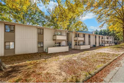 2200 Sunderland Road #139K, Winston-Salem, NC 27103 - Photo 2