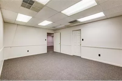 2606 Branchwood Drive #H, Greensboro, NC 27408 - Photo 16