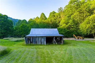 4690 3 Top Rd, Creston, NC 28615 - Photo 44