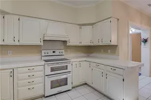 328 Hambrick Ct, Winston-Salem, NC 27106 - Photo 12