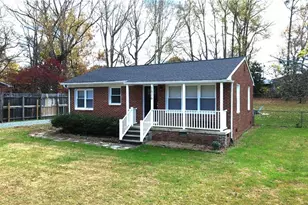 1816 Chandler St, Elon, NC 27244 - Photo 2