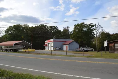 4001 Hicone Road, Greensboro, NC 27405 - Photo 6