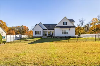 4830 Nc Highway 65, Reidsville, NC 27320 - Photo 2