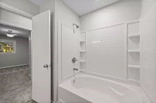 2702 Peace Haven Dr, Pleasant Garden, NC 27313 - Photo 8