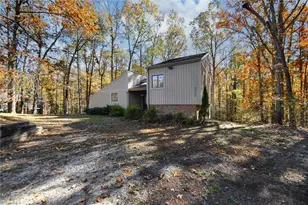 5009 Wiley Park Dr, Greensboro, NC 27407 - Photo 2