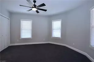 705 Washington St, Graham, NC 27253 - Photo 24