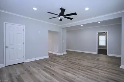 705 Washington Street, Graham, NC 27253 - Photo 10