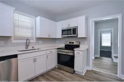 705 Washington Street, Graham, NC 27253 - Photo 14