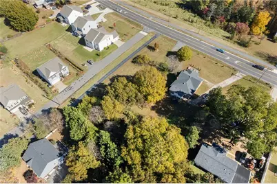 610 Meadowlark Drive, Winston-Salem, NC 27106 - Photo 12