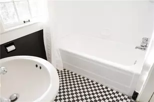 1805 W Friendly Ave, Greensboro, NC 27403 - Photo 20