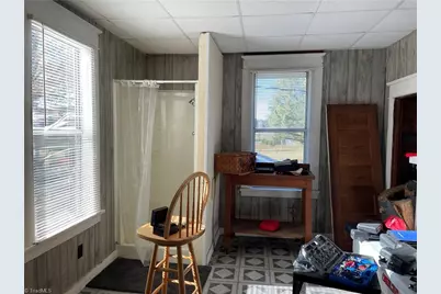 2039 Lower Hopedale Road, Burlington, NC 27217 - Photo 8