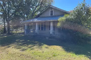 2039 Lower Hopedale Rd, Burlington, NC 27217 - Photo 2