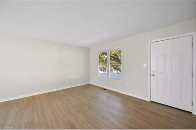 1 Quad Oak Drive, Greensboro, NC 27405 - Photo 2